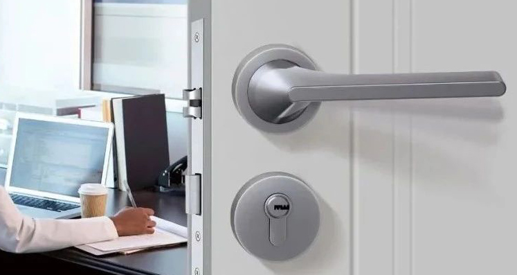 缓冲静音门锁,美学与实用并存,刻画轻奢格调