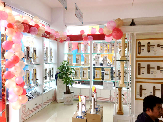 威尼斯app官网