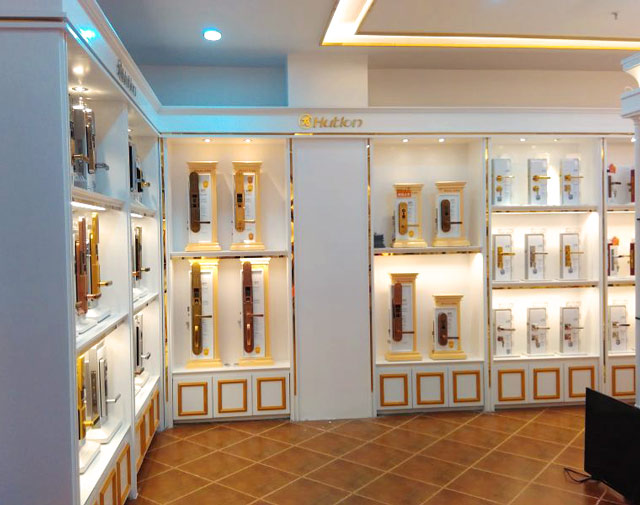 威尼斯app官网