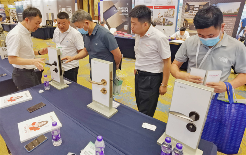 1686810180346793.jpg 640 (3).jpg