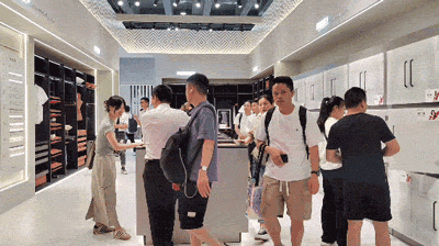 1720855083243215.gif 4.gif